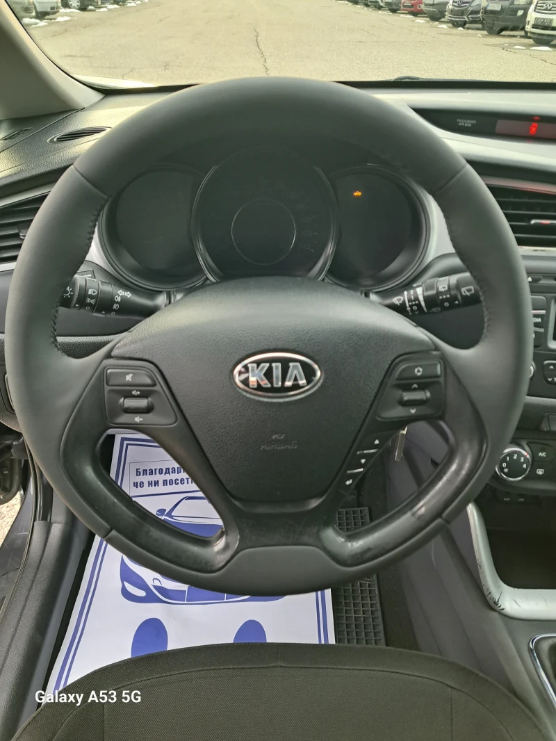 Kia Ceed 1, 4 I + gaz, снимка 11 - Автомобили и джипове - 49218098