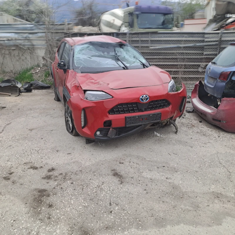 Toyota Yaris Cross, снимка 3 - Автомобили и джипове - 52234955