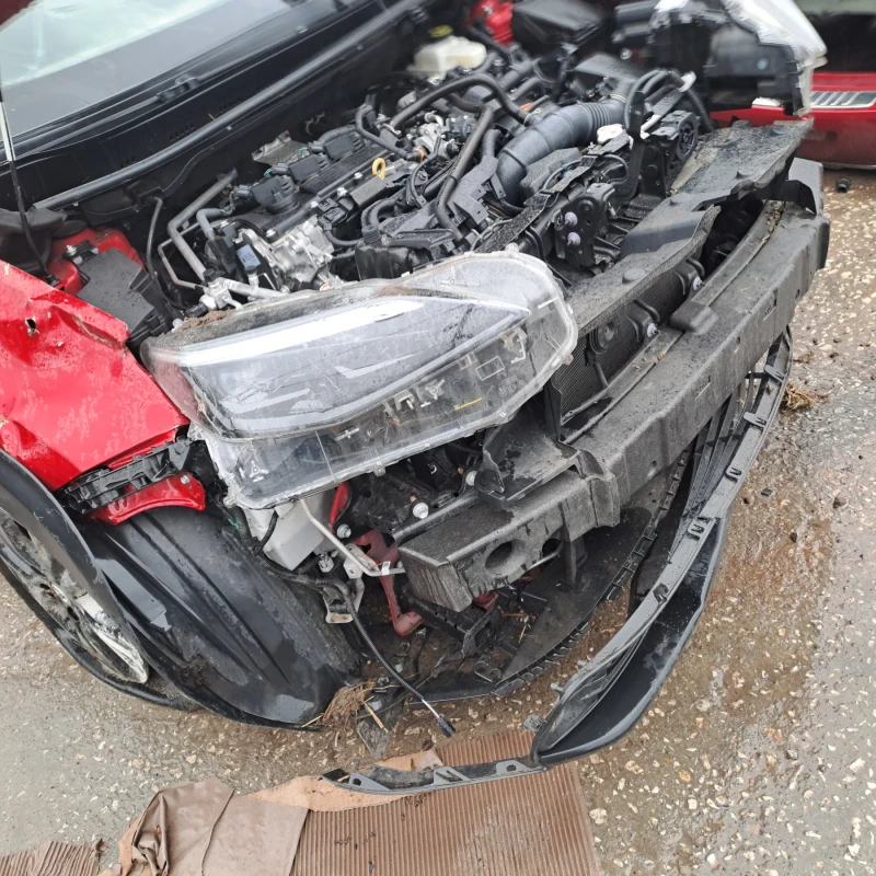 Toyota Yaris Cross, снимка 8 - Автомобили и джипове - 52234955