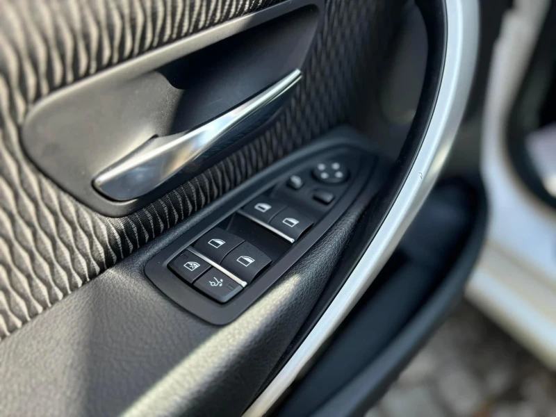 BMW 3gt 318D Gran Turismo Advantage LED* Navi* Cam, снимка 14 - Автомобили и джипове - 52356889