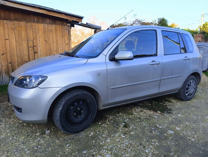 Mazda 2, снимка 4 - Автомобили и джипове - 52902311