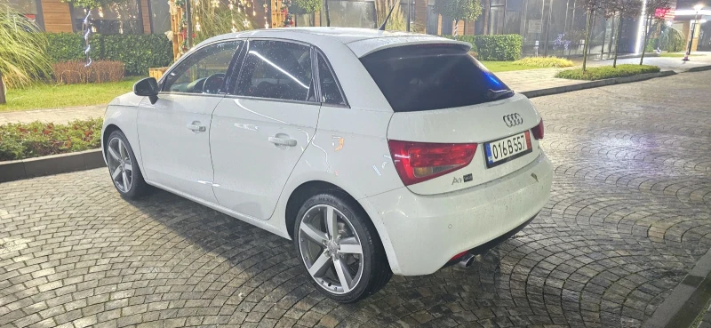 Audi A1 1.6 TDI ЛИЗИНГ/КОЖА/KEYLESS/НАВИ, снимка 4 - Автомобили и джипове - 53023727