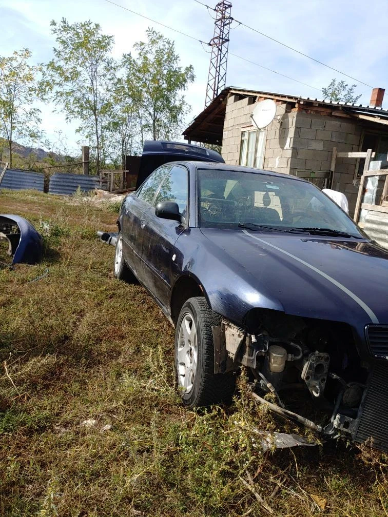 Audi A4, снимка 7 - Автомобили и джипове - 47511386