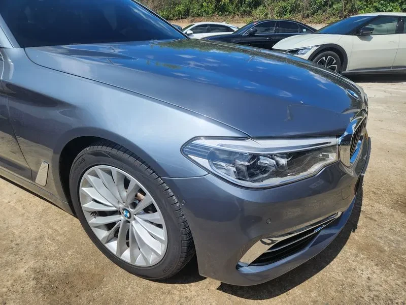 BMW 530 I Luxury, снимка 3 - Автомобили и джипове - 55832689