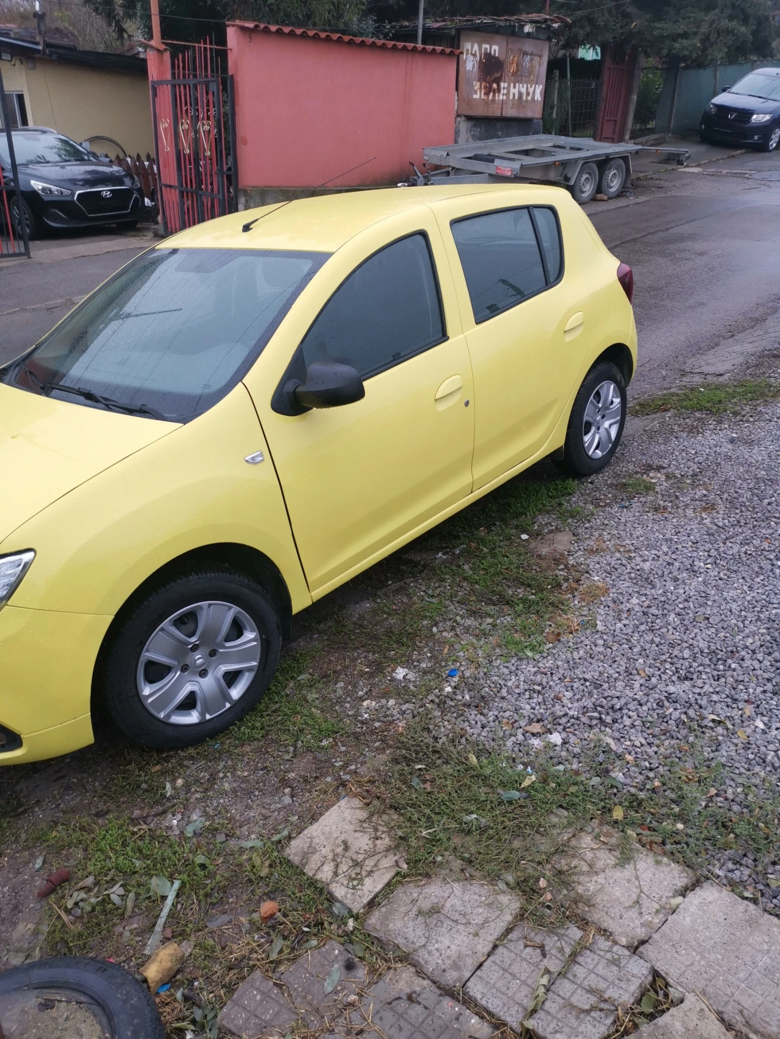 Dacia Sandero 1000  Клима - изображение 4