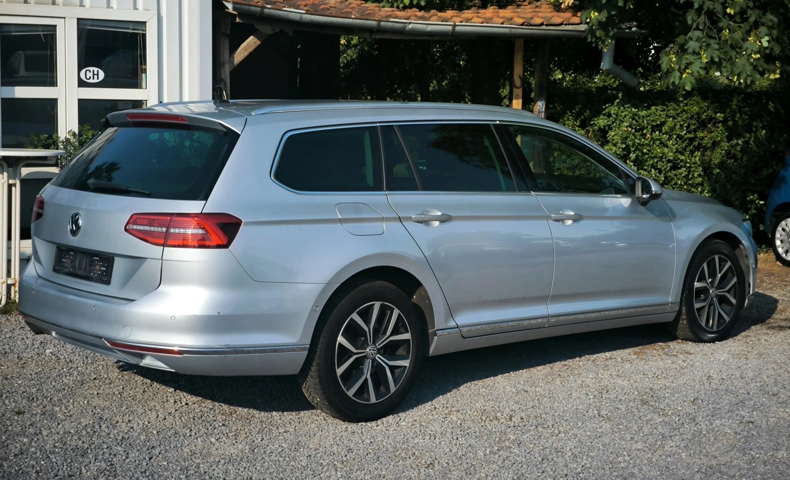 VW Passat 2.0TDI 190hp 4Motion - изображение 6