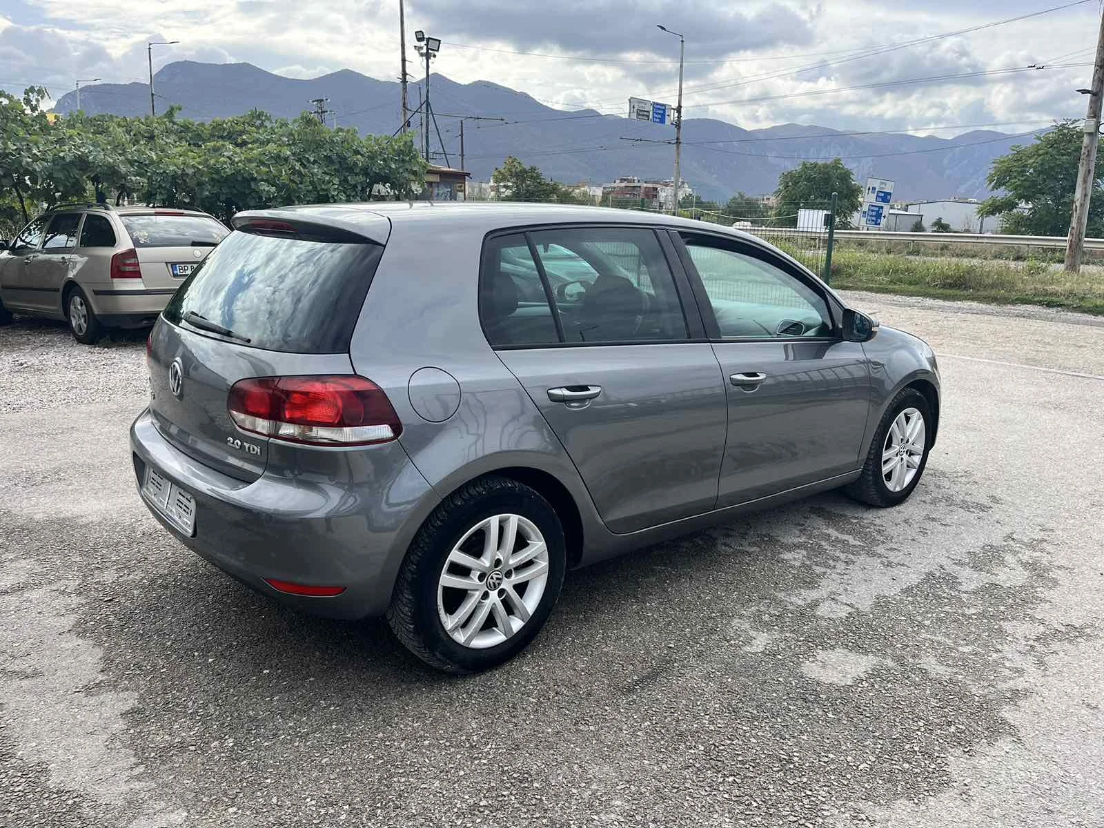 VW Golf 2.0TDI 140kc ANDROID NAVI Italia - изображение 5