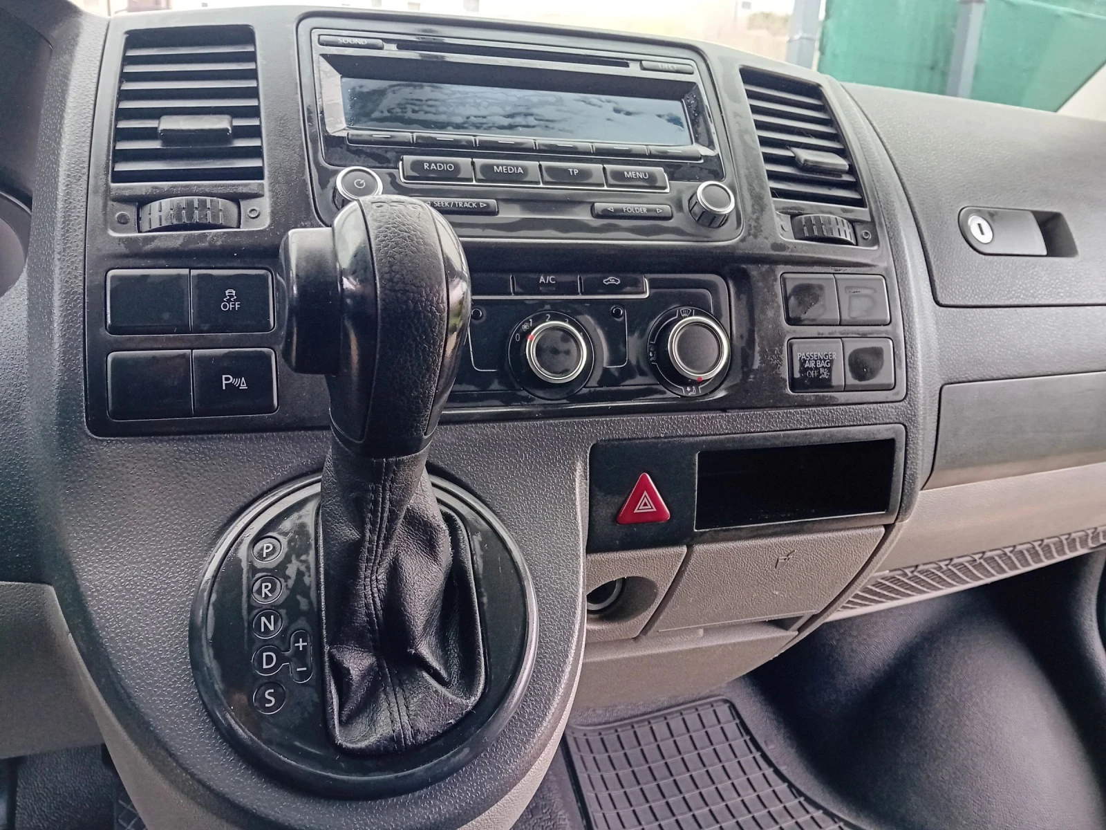 VW Multivan  - изображение 4