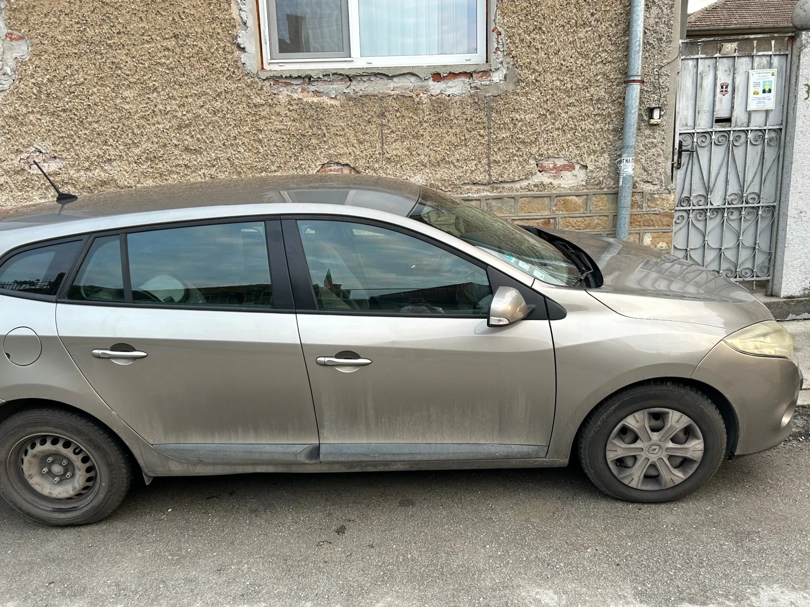 Renault Megane 1.5 DCI - изображение 4