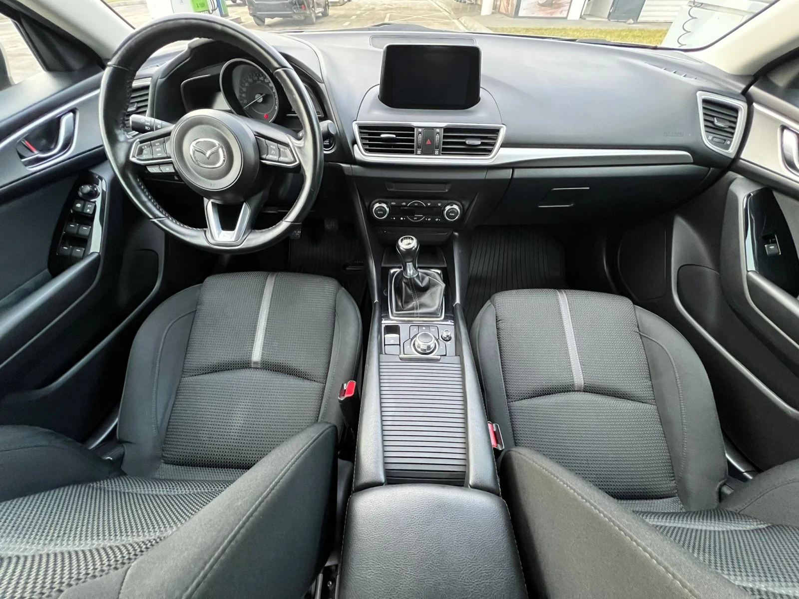 Mazda 3 1.5 skyactiv - изображение 9