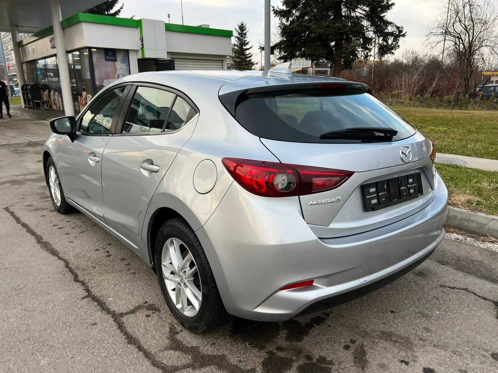 Mazda 3 1.5 skyactiv - изображение 5