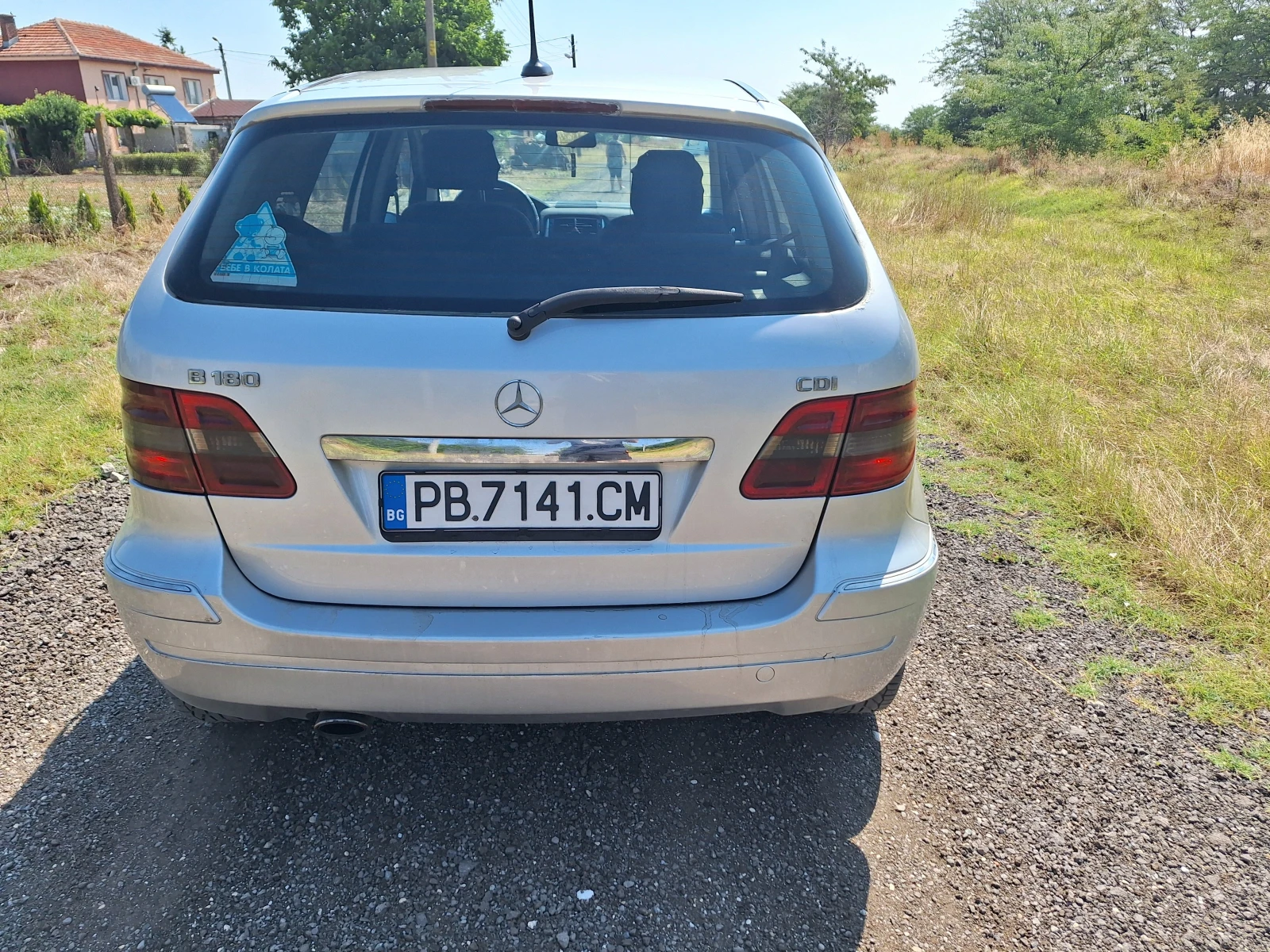 Mercedes-Benz B 180  - изображение 2