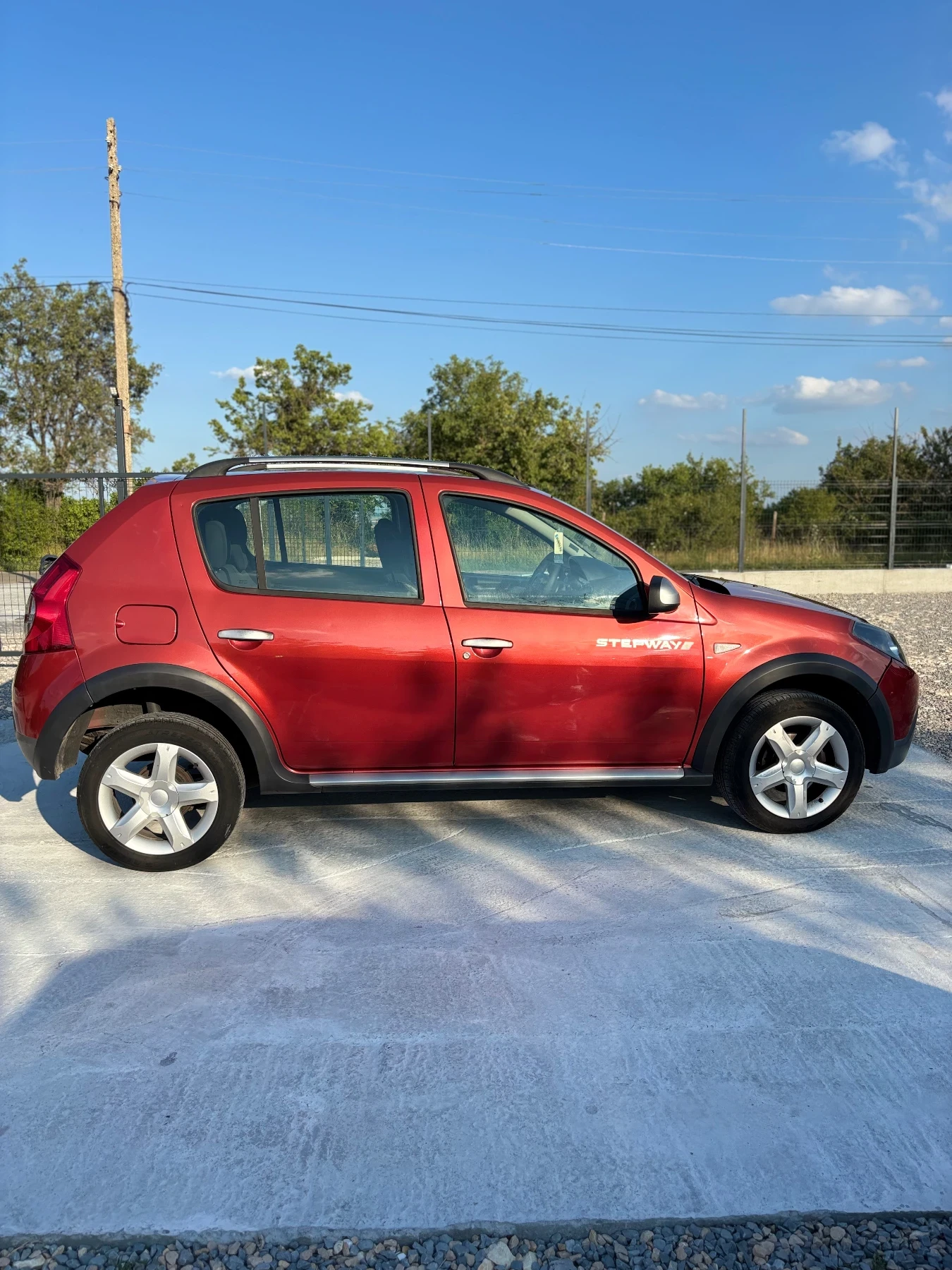 Dacia Sandero  - изображение 4