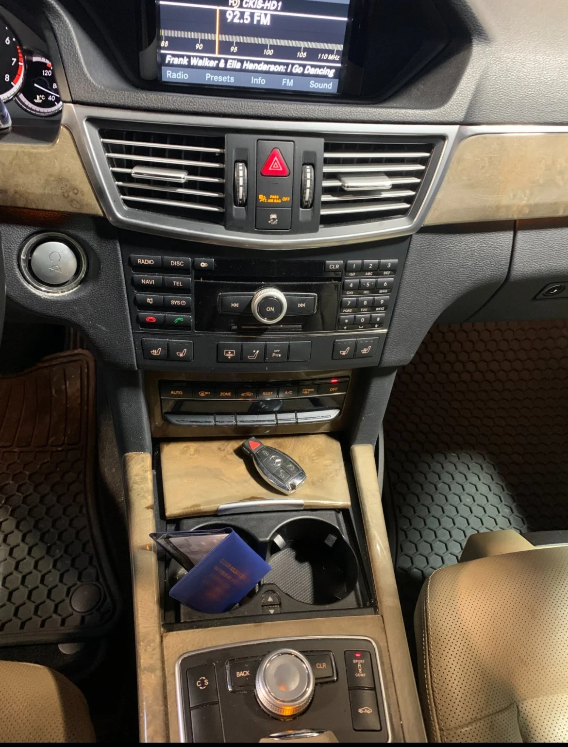 Mercedes-Benz E 500 550 * * ВСИЧКИ ЕКСТРИ * * CARFAX * * АВТО КРЕДИТ * - изображение 7