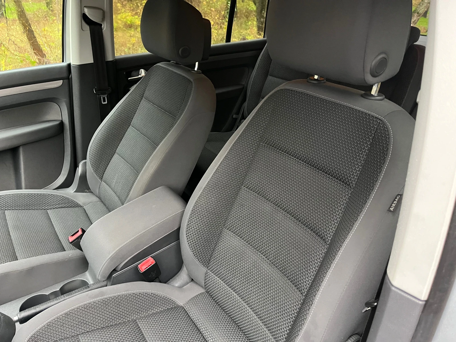 VW Touran 7    | Mobile.bg   13