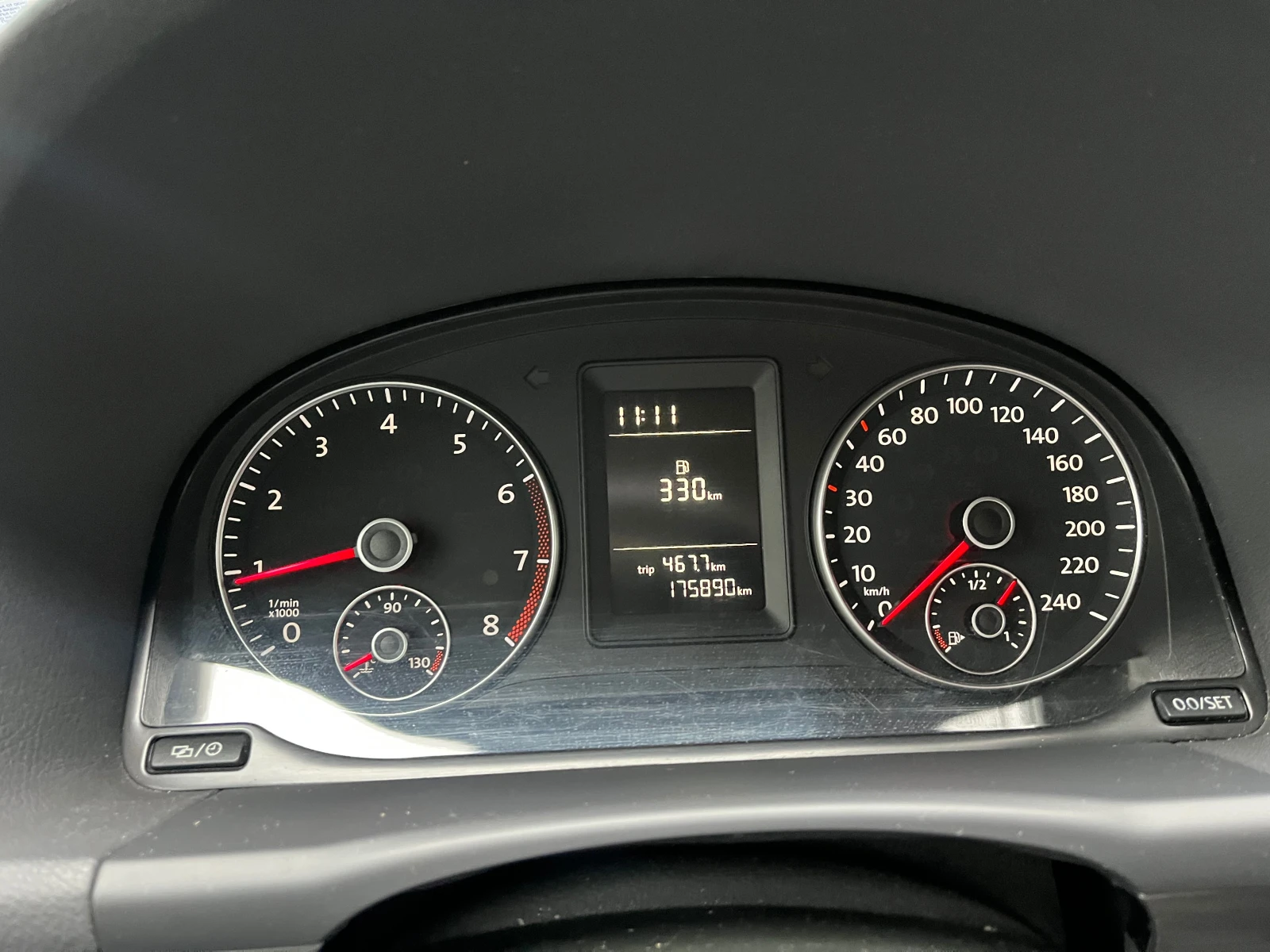 VW Touran 7    | Mobile.bg   15