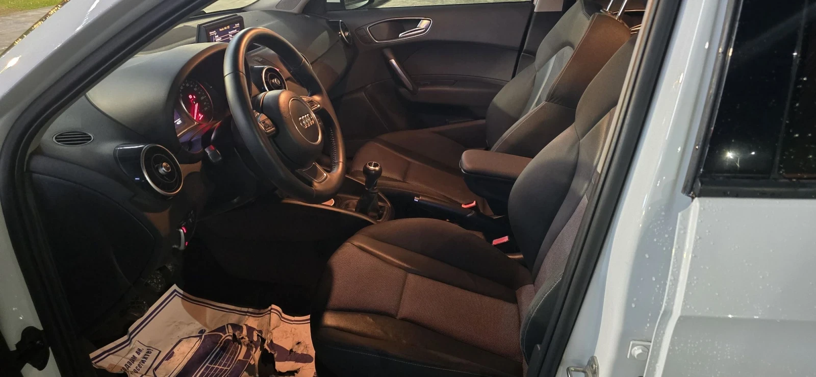 Audi A1 1.6 TDI ������/����/KEYLESS/���� | Mobile.bg � ����������� 10