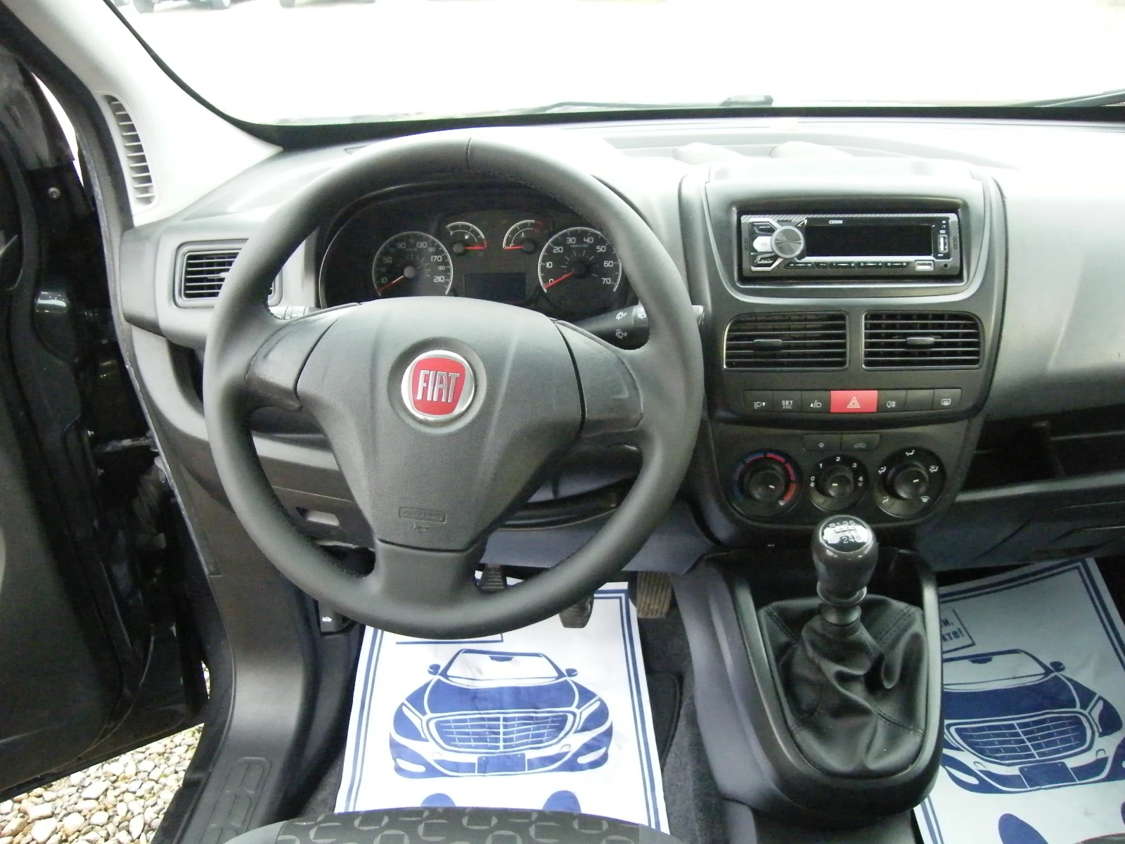 Fiat Doblo 1.4i METAN - изображение 9