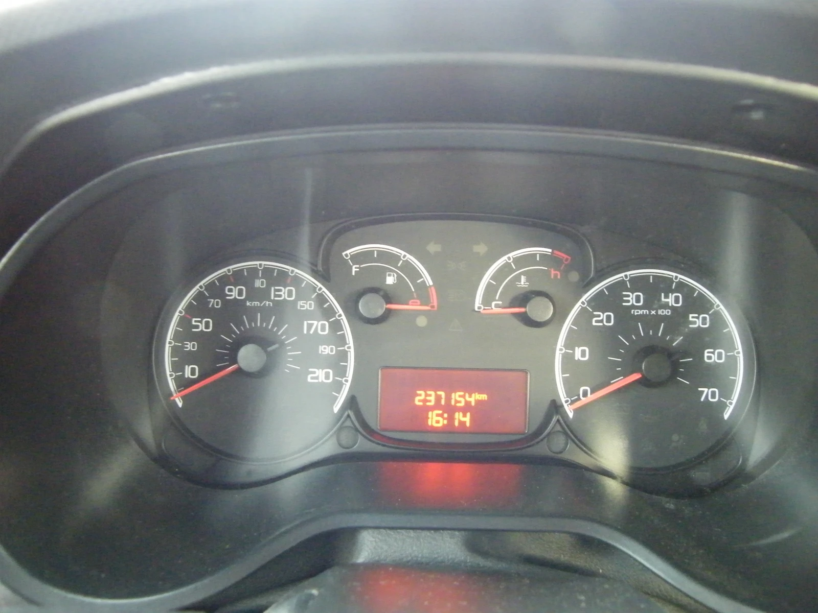 Fiat Doblo 1.4i METAN - изображение 10