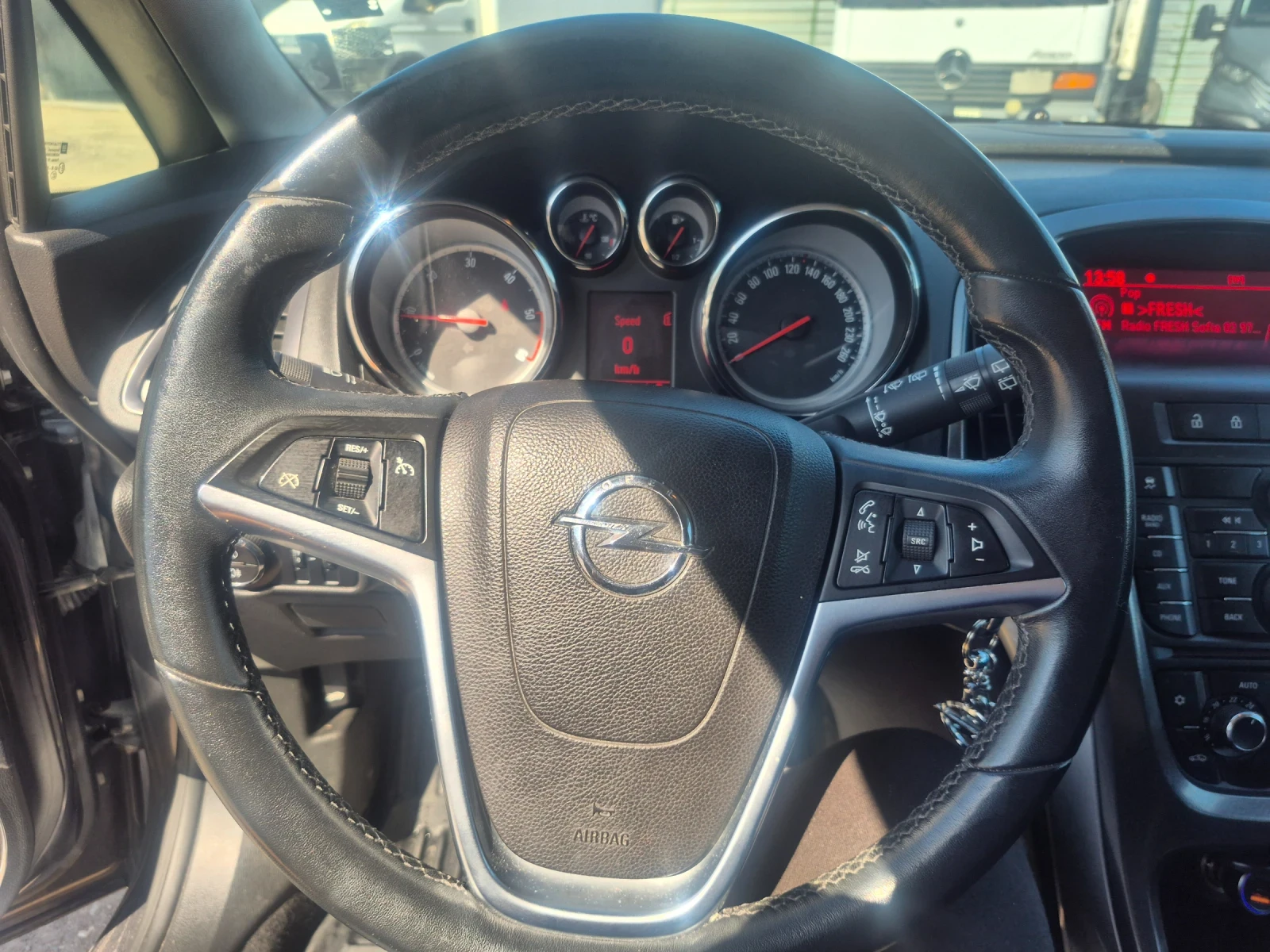 Opel Astra 1.7СDTI, снимка 14 - Автомобили и джипове - 53854587