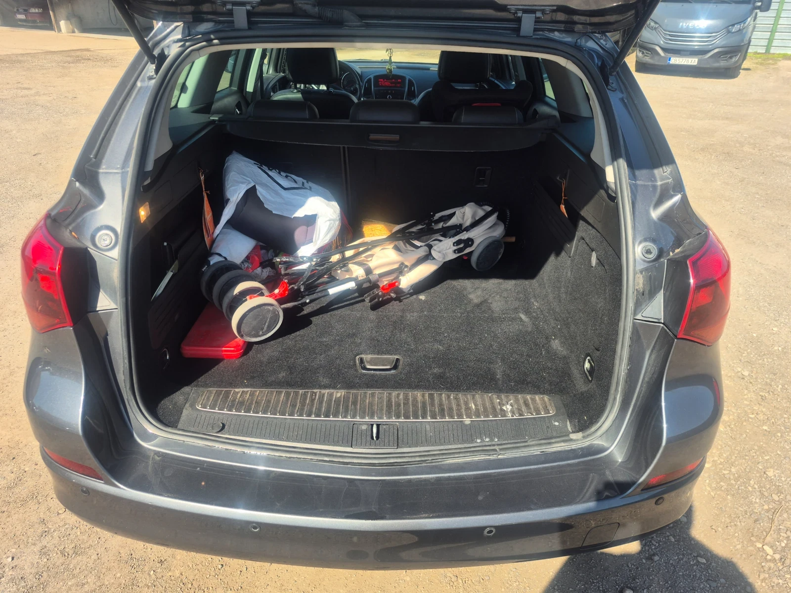 Opel Astra 1.7СDTI, снимка 7 - Автомобили и джипове - 53854587