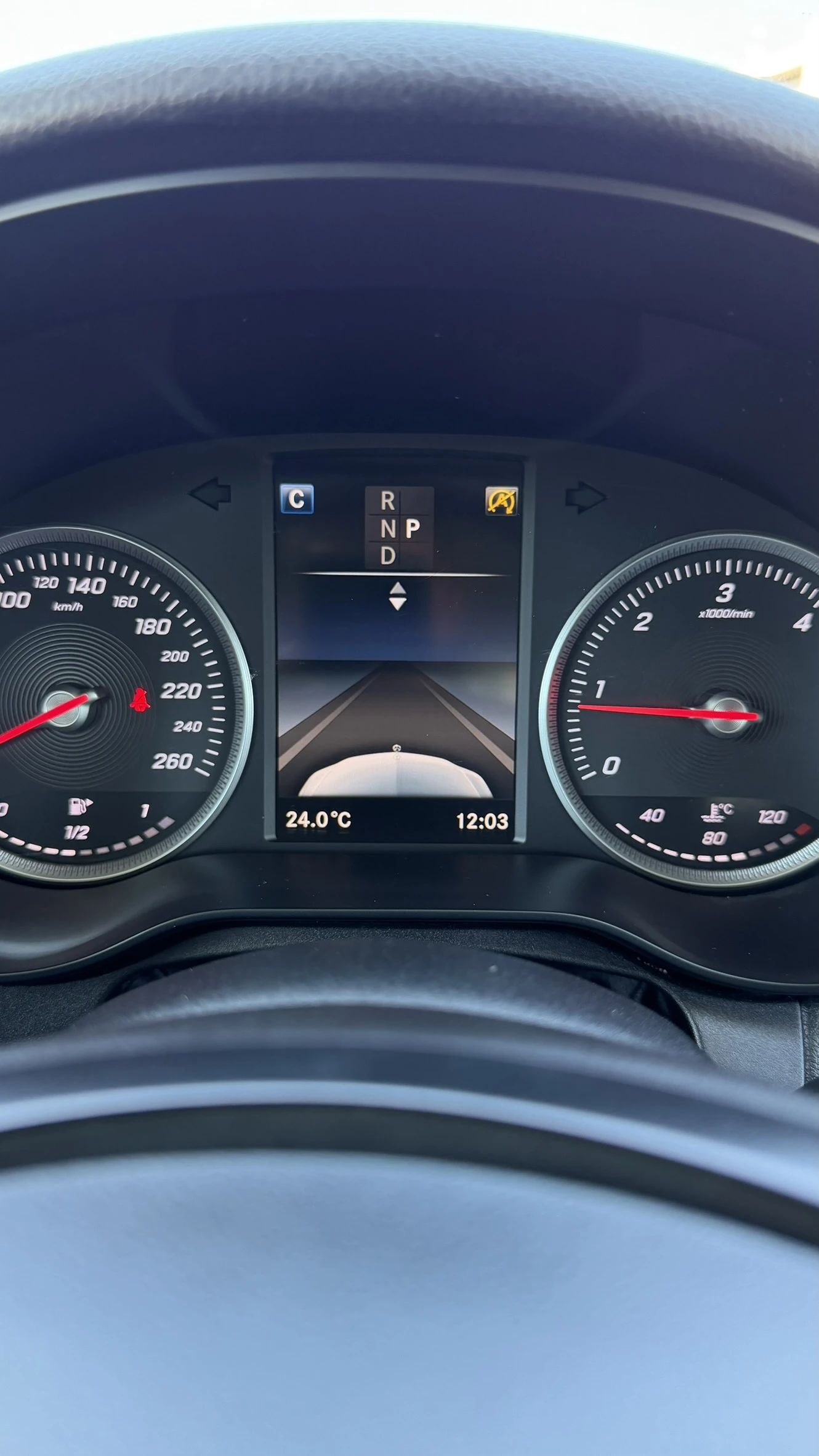 Mercedes-Benz C 220 AMG Line 9G-Tronic Камера Навигация Обслужена, снимка 15 - Автомобили и джипове - 54090032