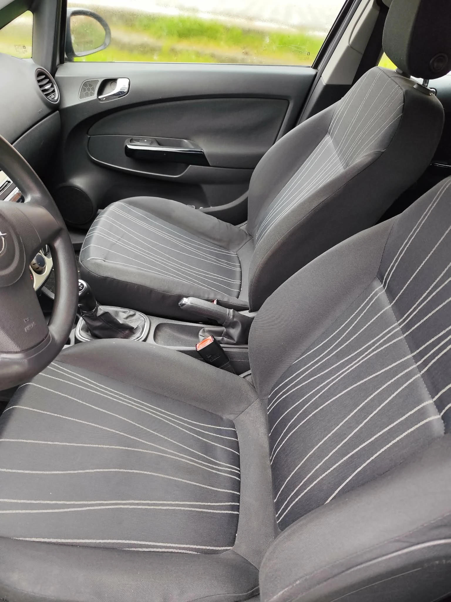 Opel Corsa, снимка 6 - Автомобили и джипове - 54723623