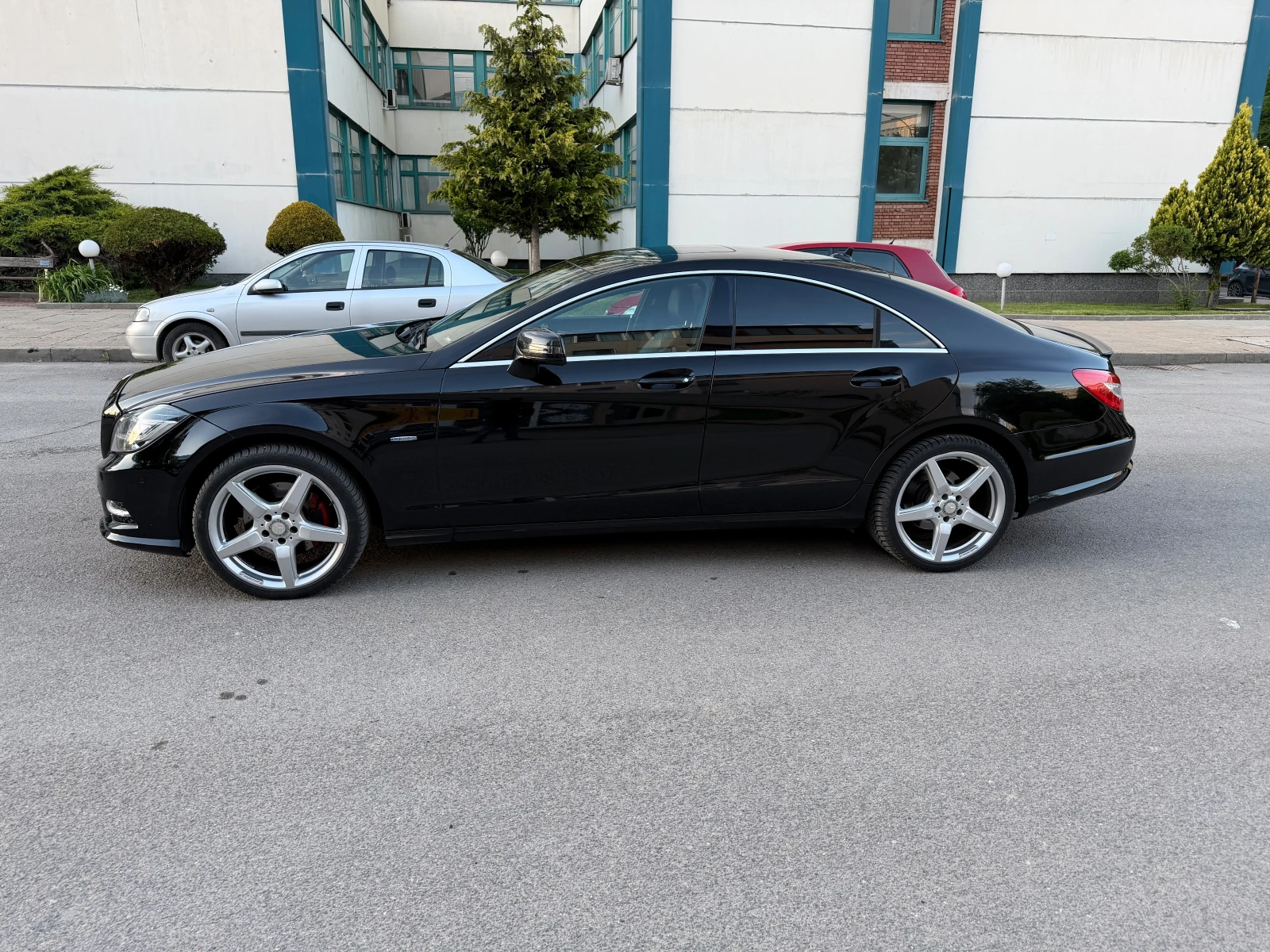 Mercedes-Benz CLS 350, снимка 4 - Автомобили и джипове - 54544890