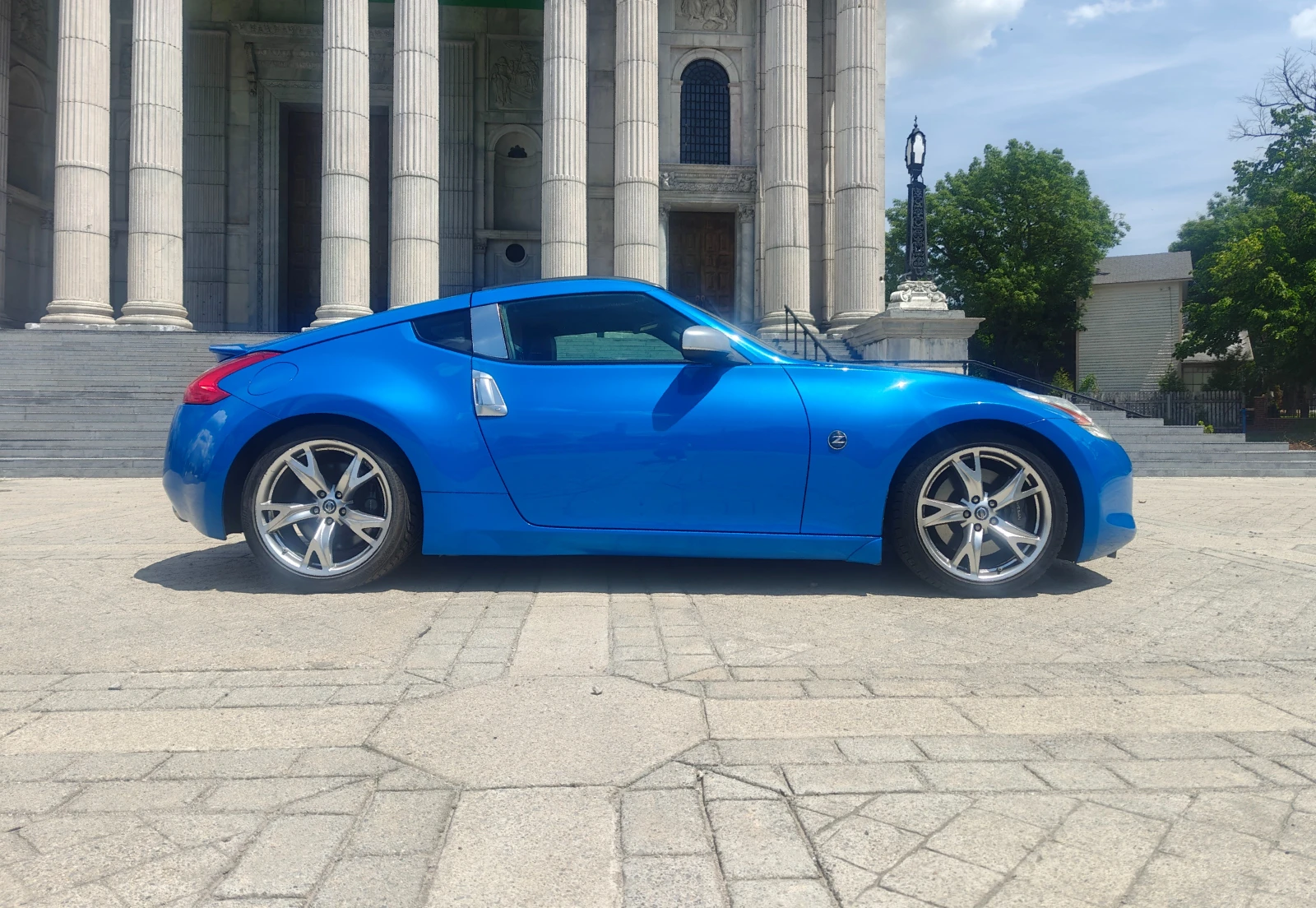 Nissan 370Z Touring, снимка 2 - Автомобили и джипове - 54827074