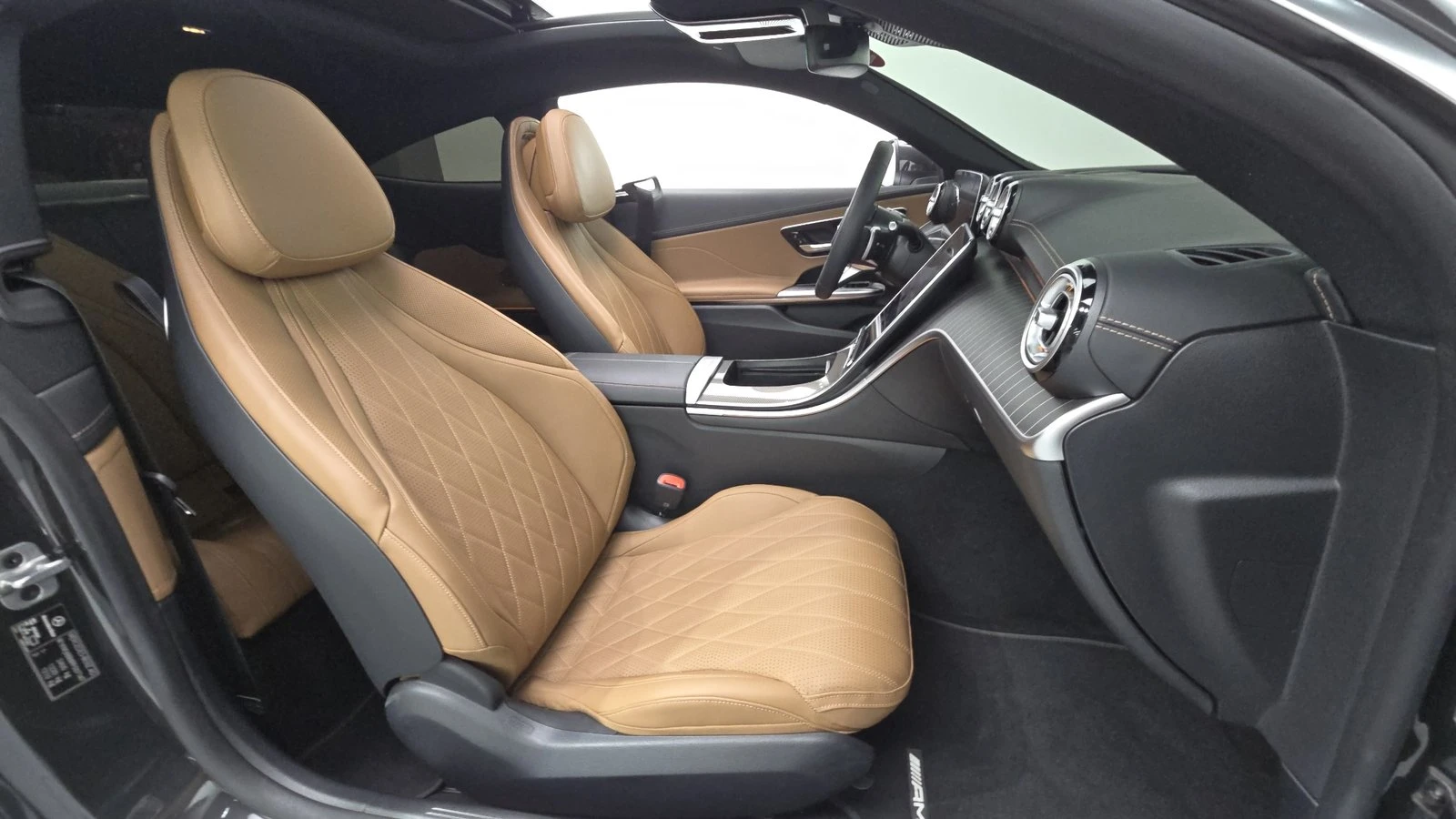 Mercedes-Benz CLE 450 НАЛИЧНА КРАЙНА ЦЕНА, снимка 11 - Автомобили и джипове - 55236201