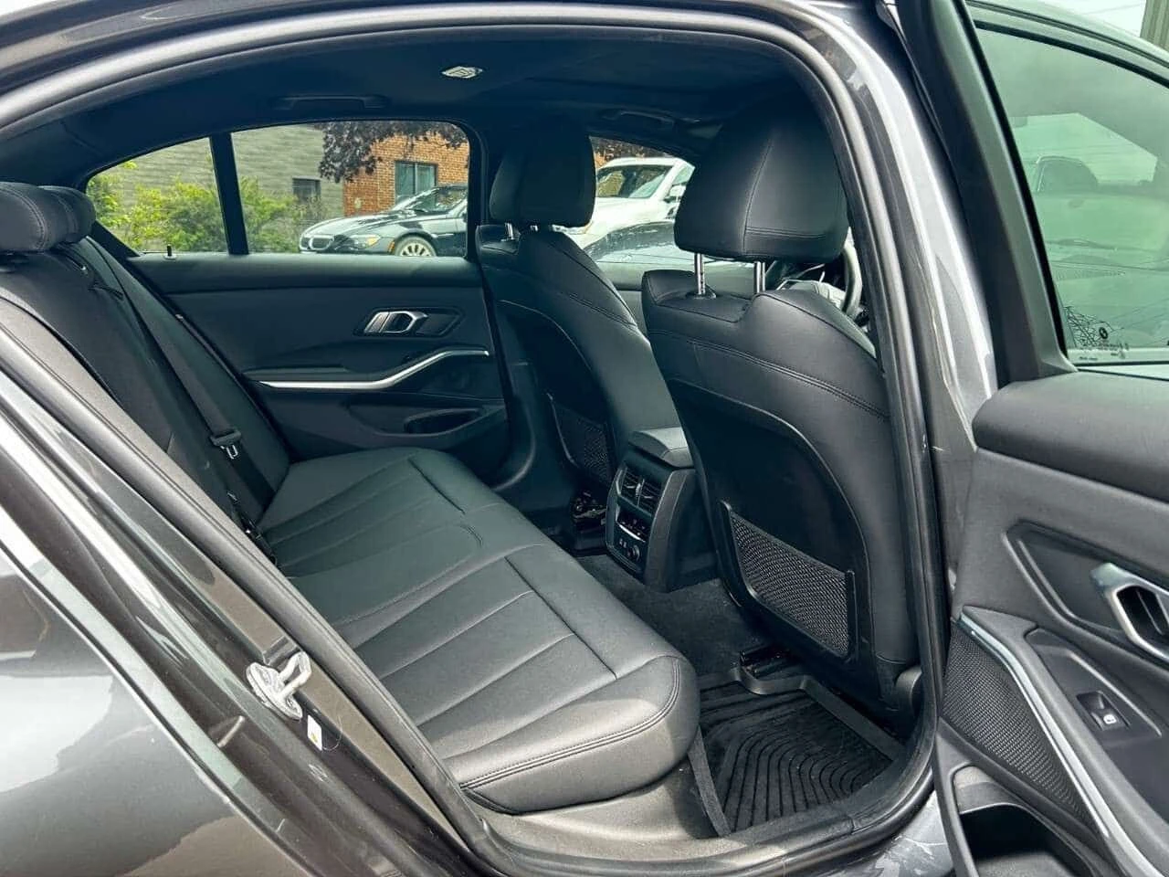BMW 330 330i xDrive HUD REMOTE start | Mobile.bg � ����������� 16