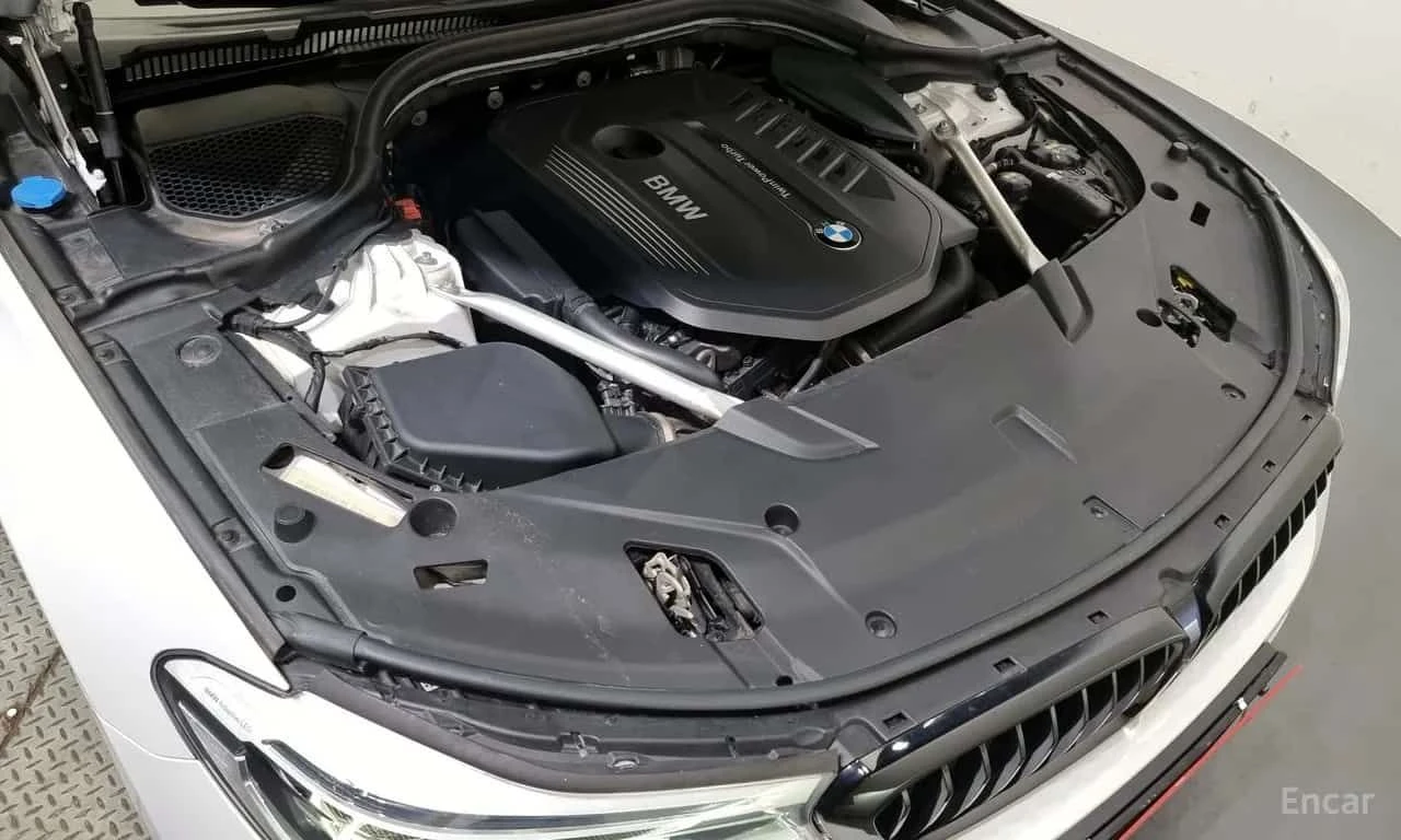 BMW 640 * 640i xDrive M Sport * CARFAX * ЦЕНА ДО БГ, снимка 6 - Автомобили и джипове - 55556917