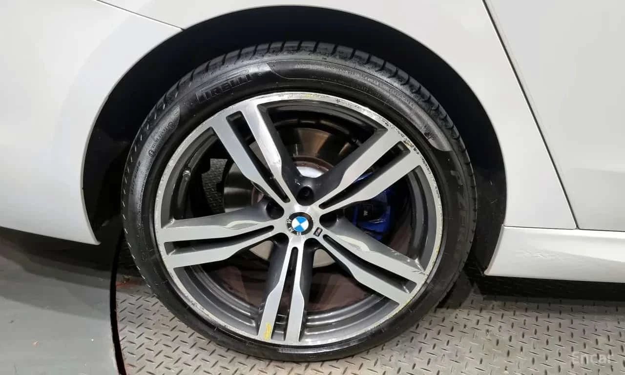 BMW 640 * 640i xDrive M Sport * CARFAX * ЦЕНА ДО БГ, снимка 5 - Автомобили и джипове - 55556917