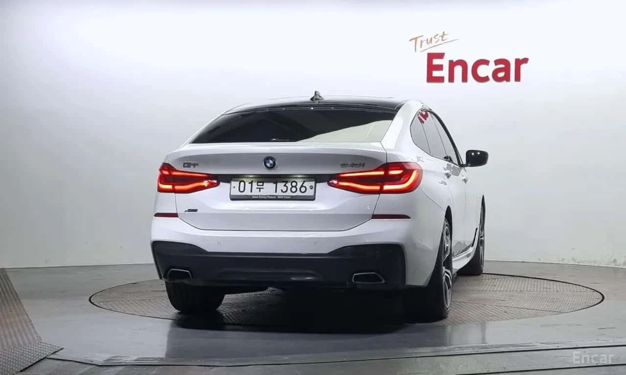 BMW 640 * 640i xDrive M Sport * CARFAX * ЦЕНА ДО БГ, снимка 4 - Автомобили и джипове - 55556917