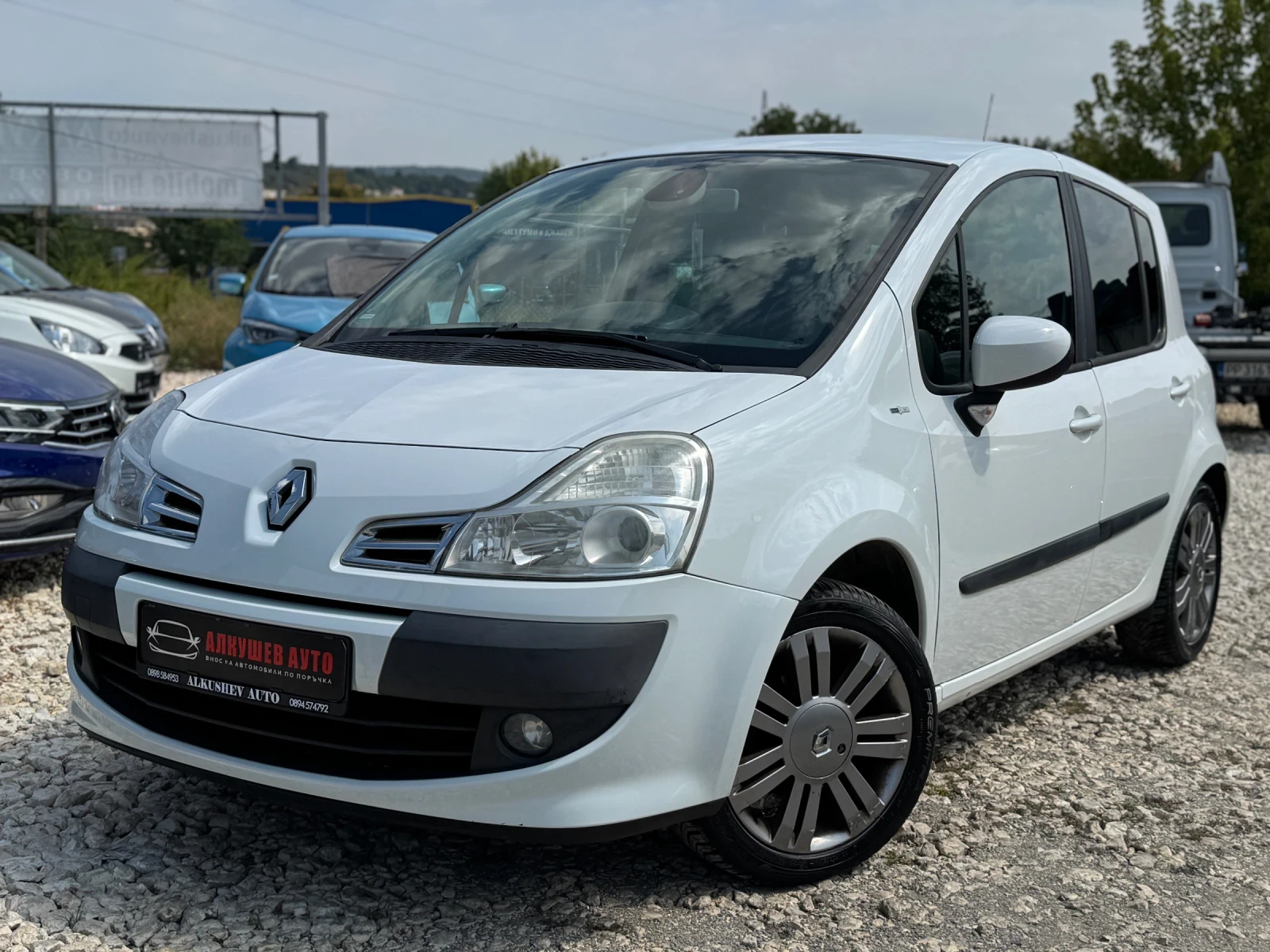 Renault Modus 1.6 Автоматик Night & Day, снимка 3 - Автомобили и джипове - 55636825