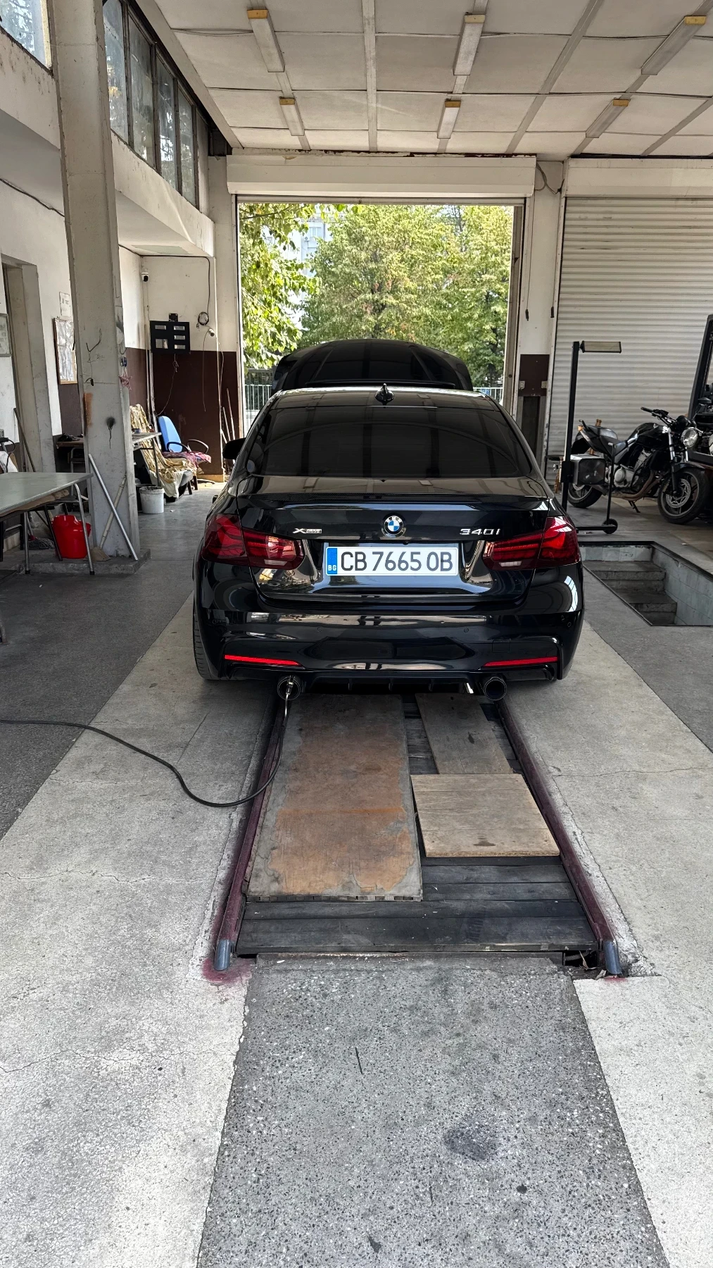 BMW 340, снимка 8 - Автомобили и джипове - 56160952