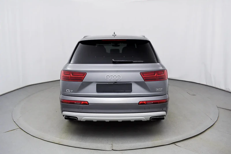 Audi Q7 3.0T, снимка 5 - Автомобили и джипове - 47248570