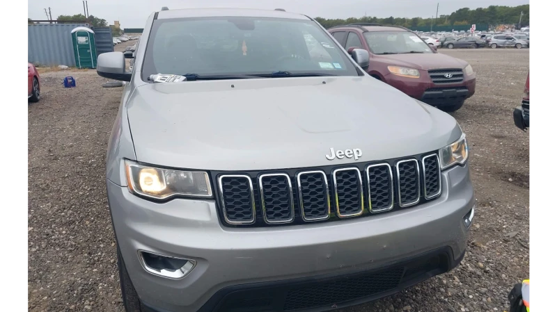 Jeep Grand cherokee LAREDO 4X4 3.6i, снимка 2 - Автомобили и джипове - 47567639