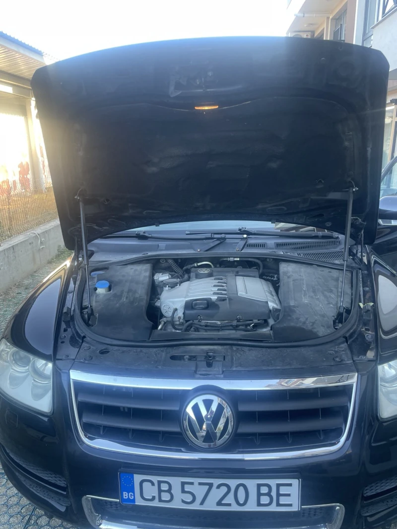 VW Touareg 3.2 Бензин/Газ, снимка 4 - Автомобили и джипове - 52928300