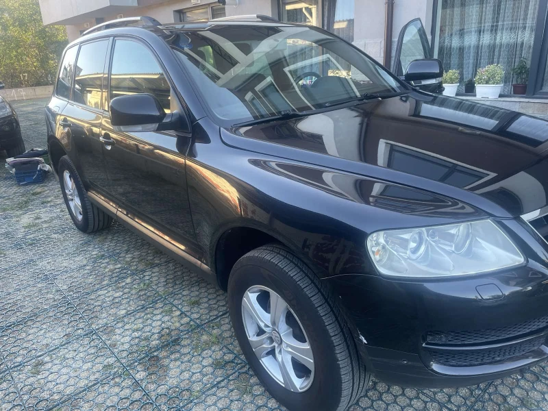 VW Touareg 3.2 Бензин/Газ, снимка 2 - Автомобили и джипове - 52928300