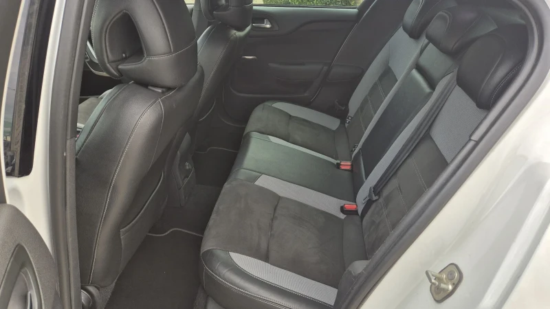 DS DS 4 Crossback 1.2 бензин турбо 130к.с., снимка 13 - Автомобили и джипове - 51922500