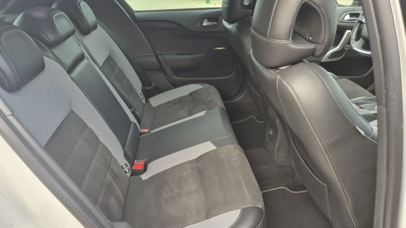 DS DS 4 Crossback 1.2 бензин турбо 130к.с., снимка 15 - Автомобили и джипове - 51922500