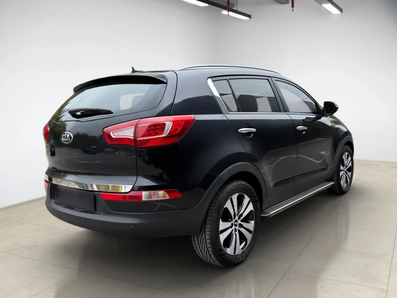 Kia Sportage 1.7CRDI Premium, снимка 6 - Автомобили и джипове - 52806330