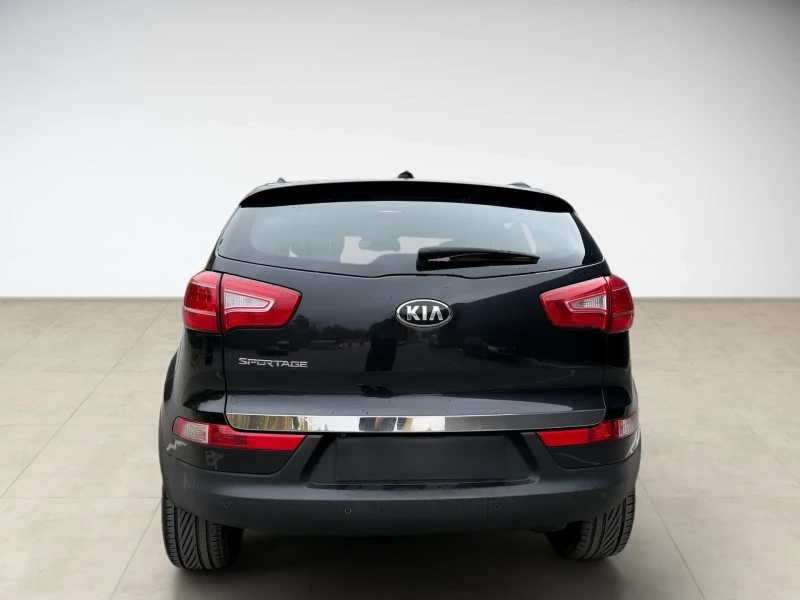 Kia Sportage 1.7CRDI Premium, снимка 8 - Автомобили и джипове - 52806330