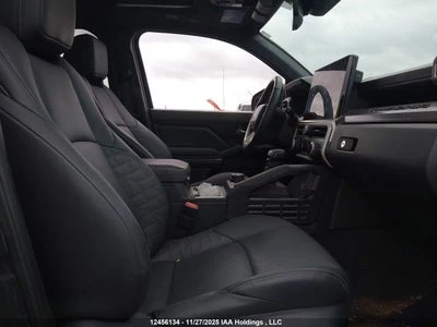 Toyota Tacoma HYBRID | ШИБЕДАХ | ДИГИТАЛНО ТАБЛО | KEYLESS | , снимка 5 - Автомобили и джипове - 54076710