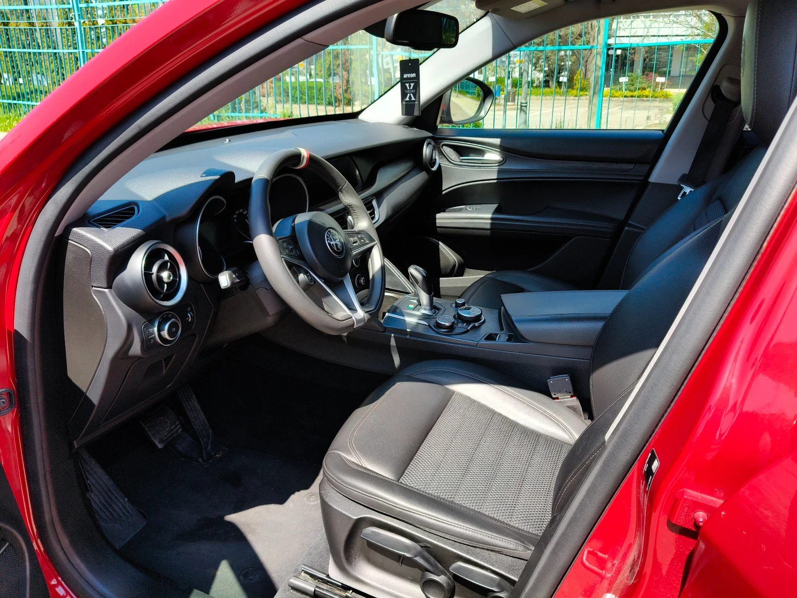 Alfa Romeo Stelvio 2.0I Turbo - изображение 10