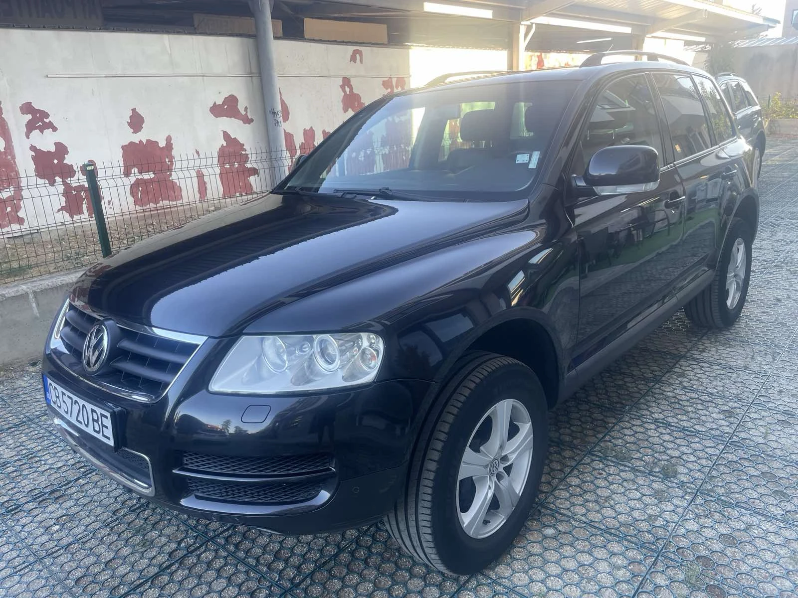 VW Touareg 3.2 Бензин/Газ | Mobile.bg — изображение 1