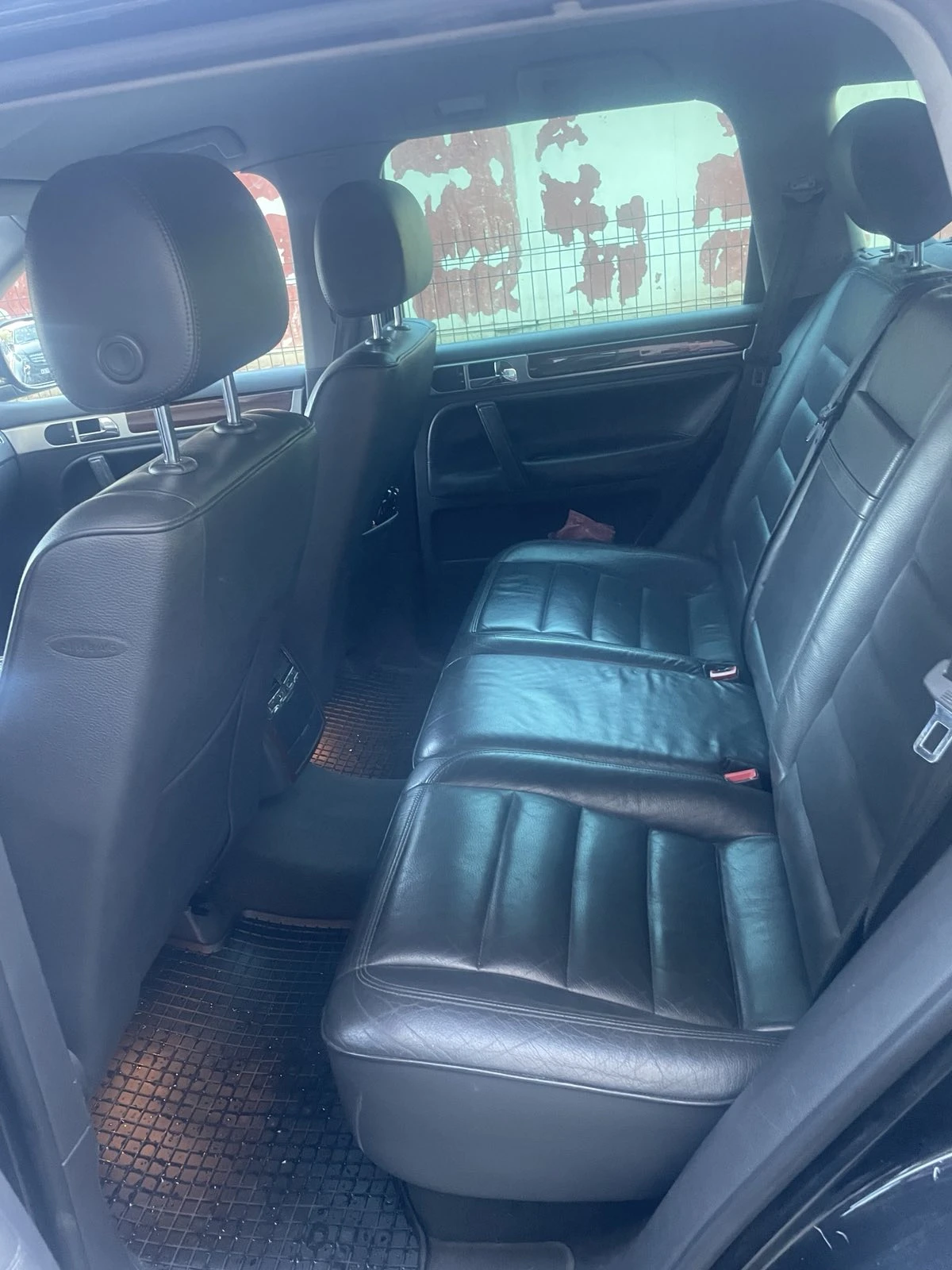 VW Touareg 3.2 Бензин/Газ - изображение 9