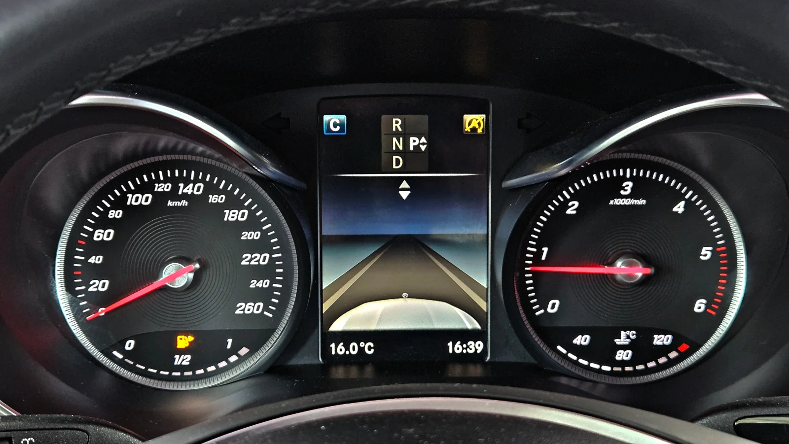 Mercedes-Benz GLC 220 AMG/4MAT/9G/GERMANY/CAMERA/AIRMATIC/KEYLESS/LIZING | Mobile.bg � ����������� 10