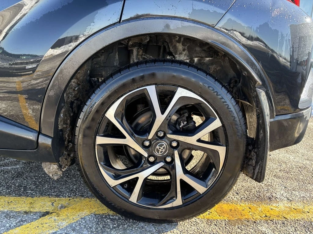 Toyota C-HR * XLE/XLE Premium * CARFAX * ЦЕНА ДО БГ - изображение 9